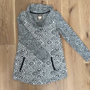 Anthropologie Sweater